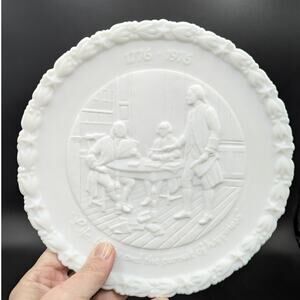 Vintage Fenton White Ceramic Collector Plate Bicentennial 1776-1976 Granny Core